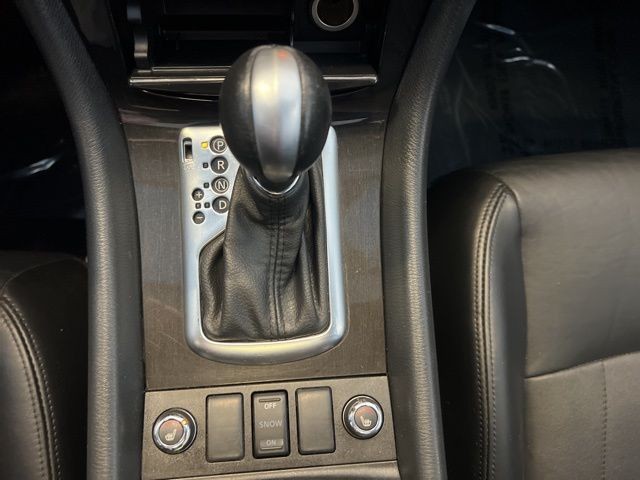 INFINITI QX50 Vehicle Full-screen Gallery Image 25