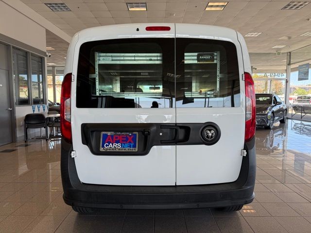 Ram ProMaster City Cargo Van Vehicle Full-screen Gallery Image 04