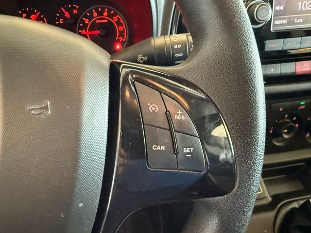 Ram ProMaster City Cargo Van Vehicle Full-screen Gallery Image 17