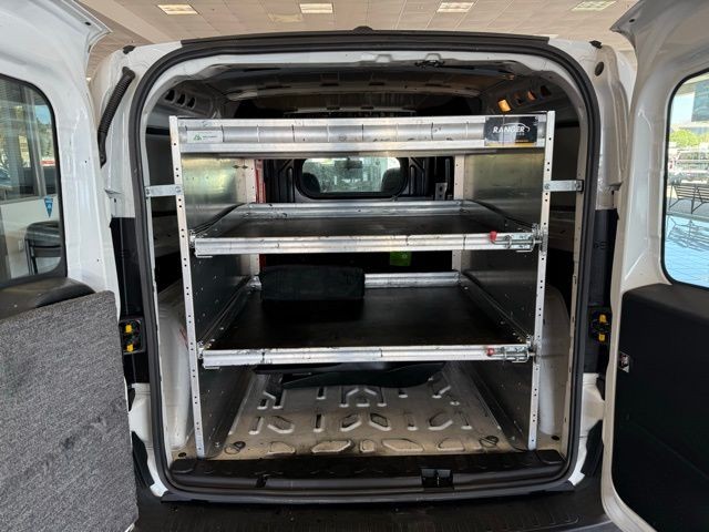 Ram ProMaster City Cargo Van Vehicle Full-screen Gallery Image 22