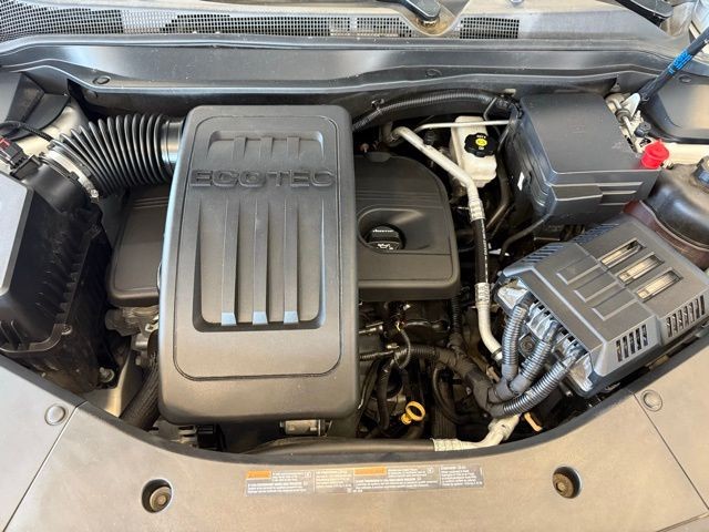 Chevrolet Equinox Vehicle Full-screen Gallery Image 26