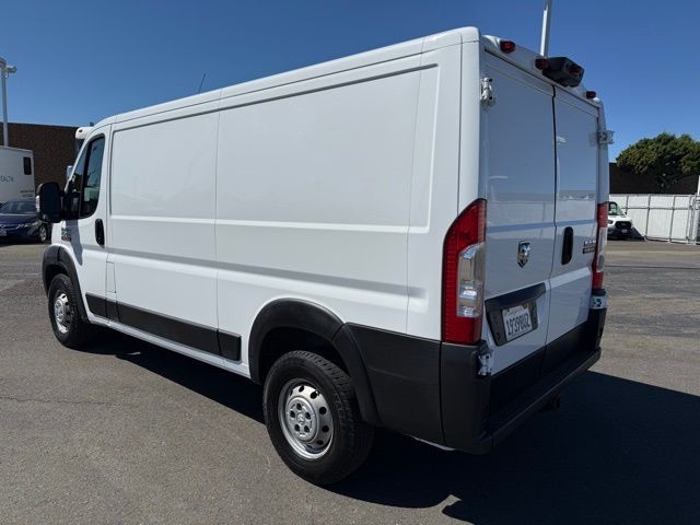 Ram ProMaster Cargo Van Vehicle Full-screen Gallery Image 05