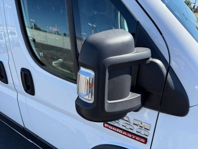 Ram ProMaster Cargo Van Vehicle Full-screen Gallery Image 10