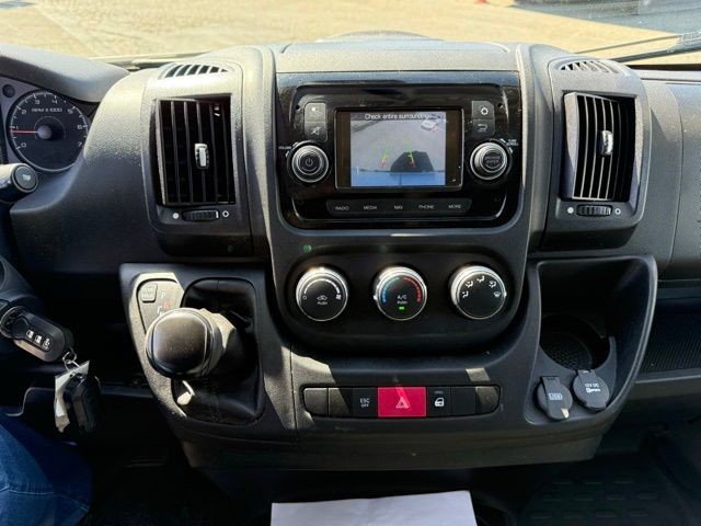 Ram ProMaster Cargo Van Vehicle Full-screen Gallery Image 14