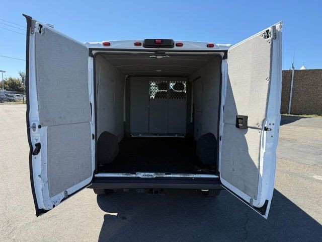 Ram ProMaster Cargo Van Vehicle Full-screen Gallery Image 19