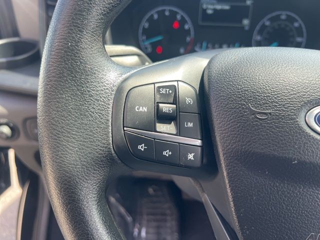 Ford Transit Passenger Wagon Vehicle Full-screen Gallery Image 14