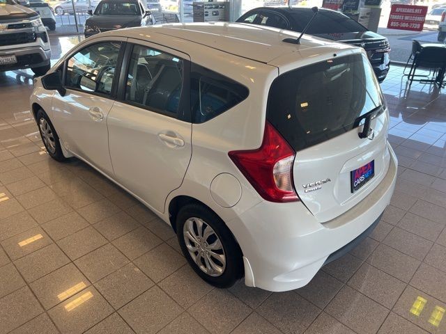 Nissan Versa Note Vehicle Full-screen Gallery Image 08