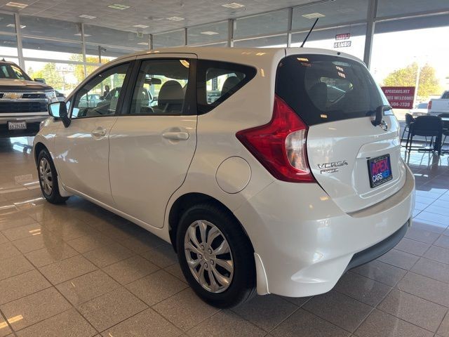 Nissan Versa Note Vehicle Full-screen Gallery Image 09