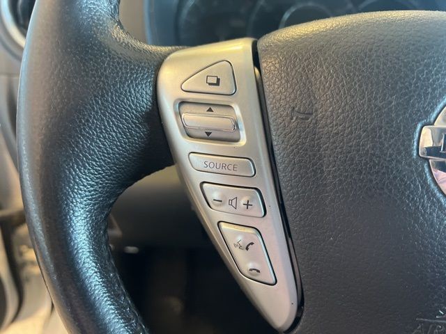 Nissan Versa Note Vehicle Full-screen Gallery Image 19