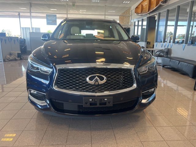 INFINITI QX60 Vehicle Full-screen Gallery Image 13