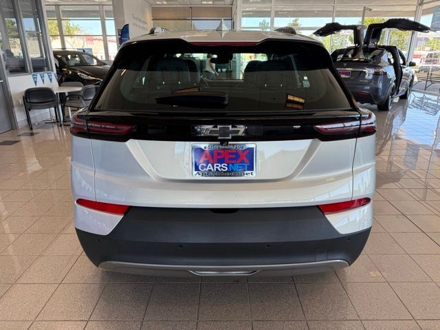 Chevrolet Bolt EUV Vehicle Full-screen Gallery Image 04