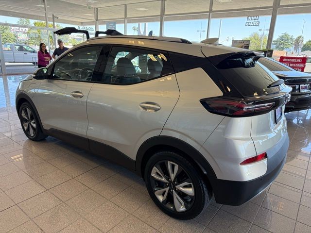 Chevrolet Bolt EUV Vehicle Full-screen Gallery Image 05