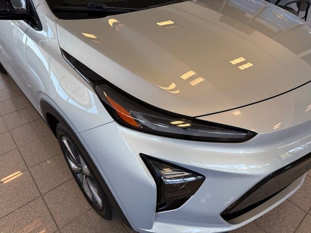 Chevrolet Bolt EUV Vehicle Full-screen Gallery Image 09