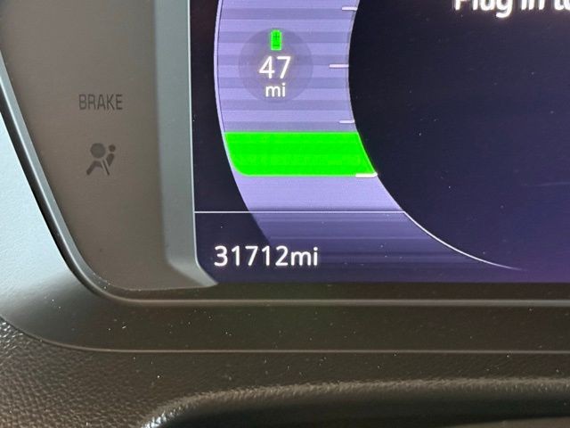 Chevrolet Bolt EUV Vehicle Full-screen Gallery Image 12