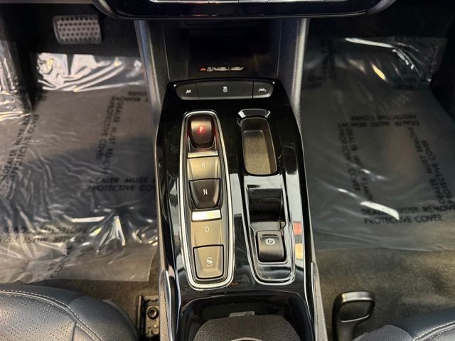 Chevrolet Bolt EUV Vehicle Full-screen Gallery Image 15