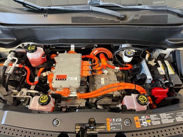 Chevrolet Bolt EUV Vehicle Full-screen Gallery Image 26