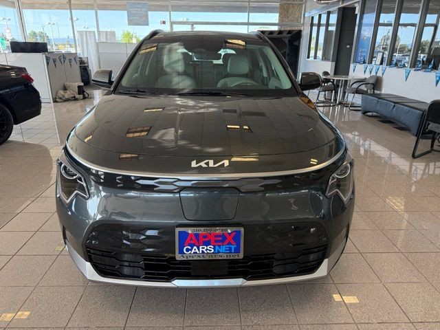 Kia Niro EV Vehicle Full-screen Gallery Image 07