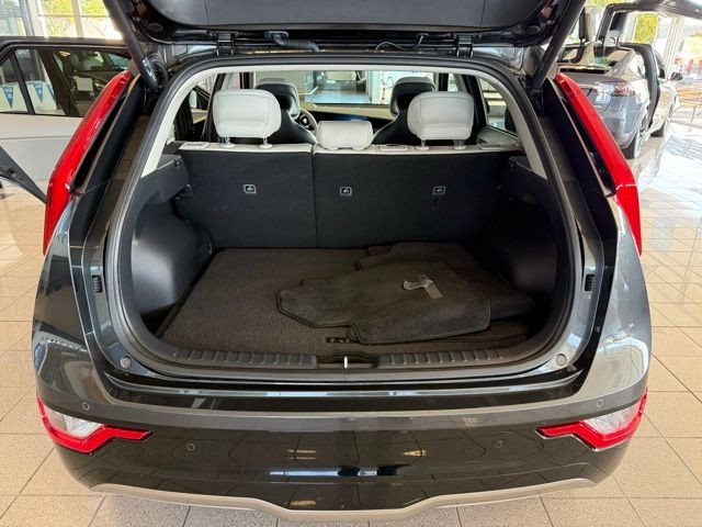 Kia Niro EV Vehicle Full-screen Gallery Image 22