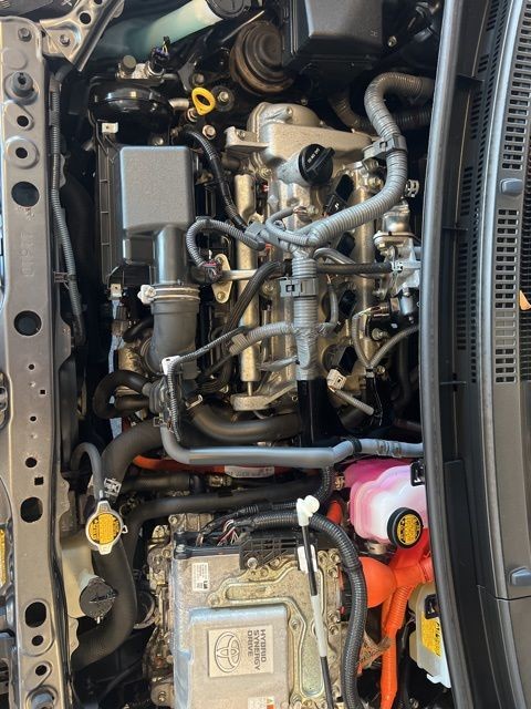 Toyota Prius c Vehicle Full-screen Gallery Image 33