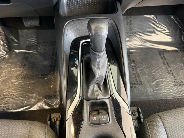 Toyota Corolla Vehicle Full-screen Gallery Image 14