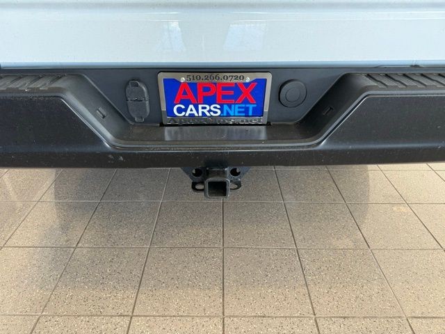 Chevrolet Silverado 1500 Vehicle Full-screen Gallery Image 05