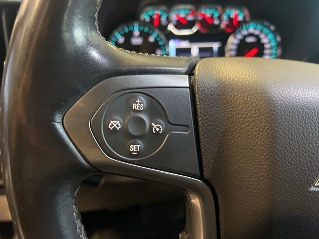 Chevrolet Silverado 1500 Vehicle Full-screen Gallery Image 22