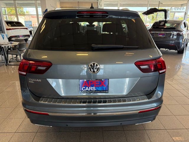 Volkswagen Tiguan Vehicle Full-screen Gallery Image 04