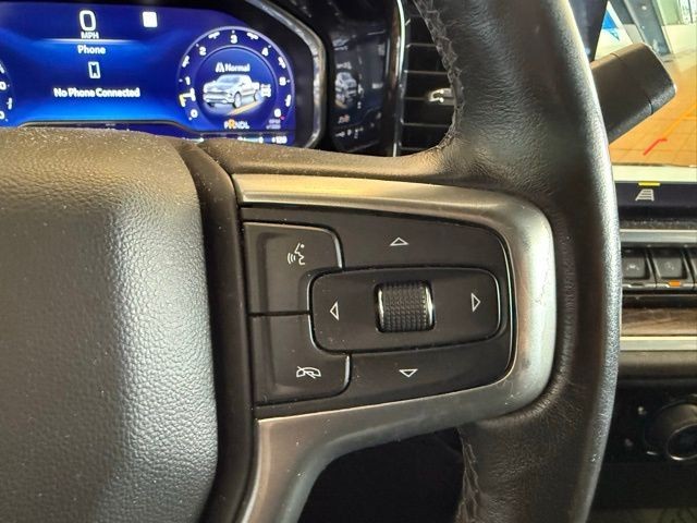 Chevrolet Silverado 1500 Vehicle Full-screen Gallery Image 17
