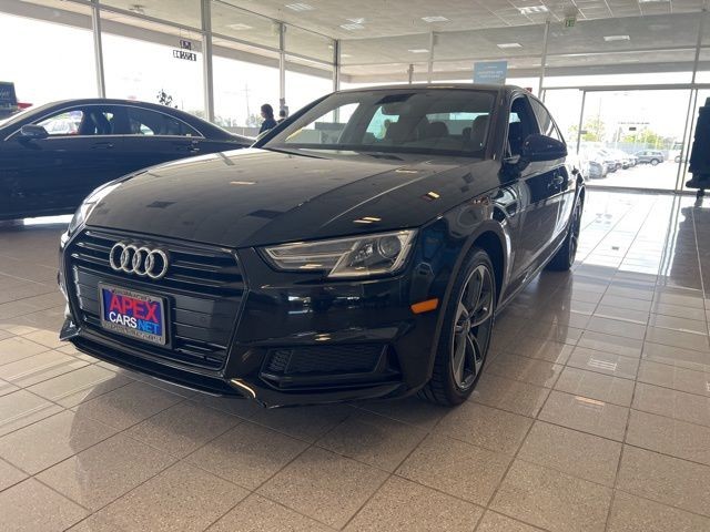 Audi A4 Vehicle Full-screen Gallery Image 15