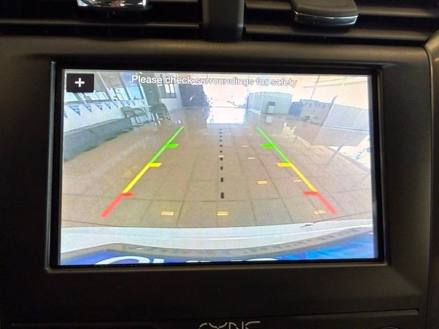 Ford Fusion Hybrid Vehicle Full-screen Gallery Image 14