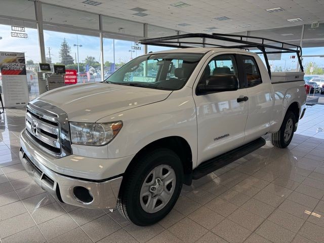 Toyota Tundra 2WD Vehicle Full-screen Gallery Image 06