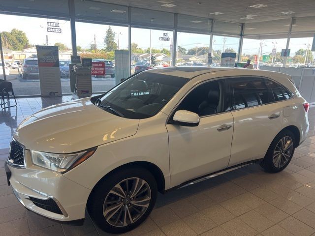 Acura MDX Vehicle Full-screen Gallery Image 11