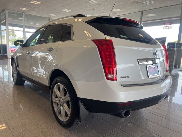 Cadillac SRX Vehicle Full-screen Gallery Image 10