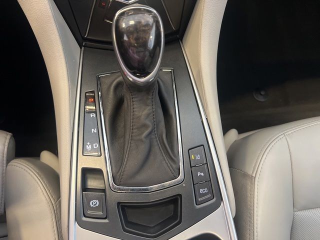 Cadillac SRX Vehicle Full-screen Gallery Image 28