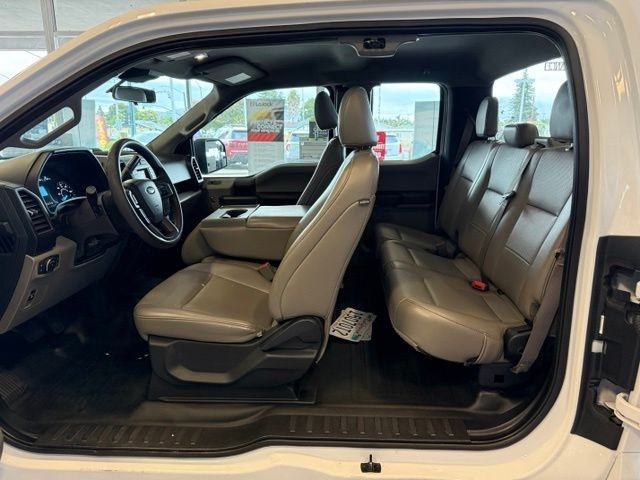 Ford F-150 Vehicle Full-screen Gallery Image 20