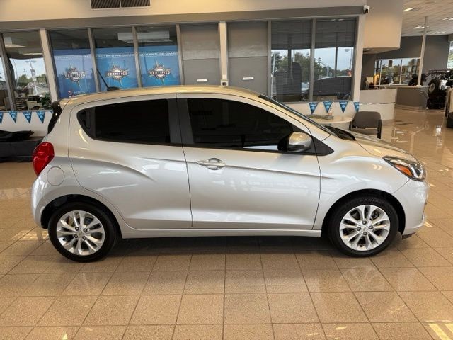 Chevrolet Spark Vehicle Full-screen Gallery Image 02