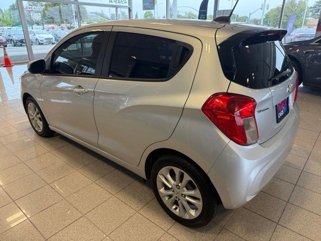 Chevrolet Spark Vehicle Full-screen Gallery Image 05