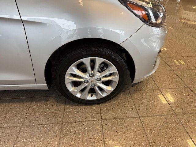 Chevrolet Spark Vehicle Full-screen Gallery Image 10