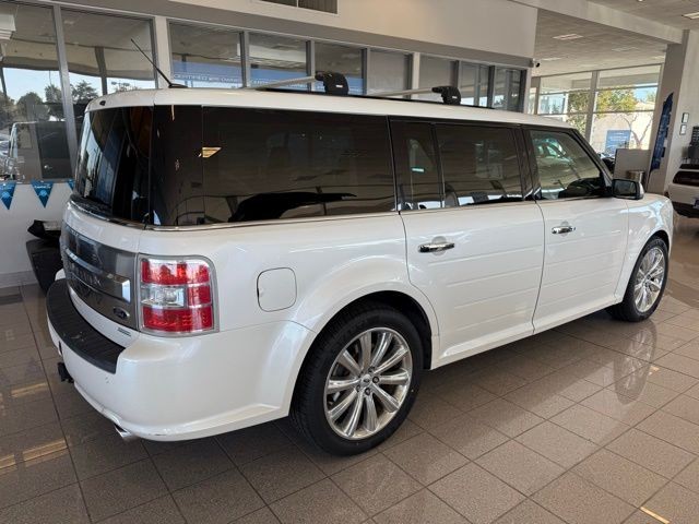Ford Flex Vehicle Full-screen Gallery Image 03