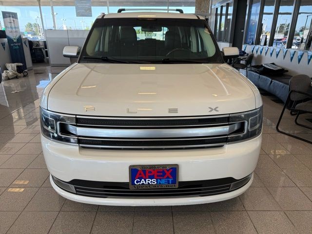 Ford Flex Vehicle Full-screen Gallery Image 07