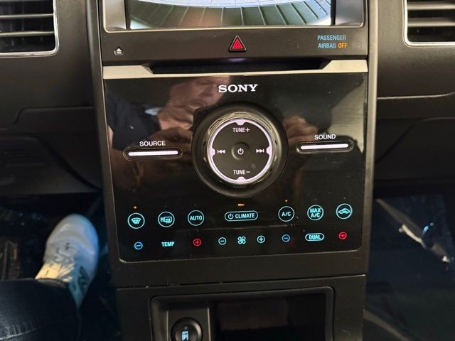 Ford Flex Vehicle Full-screen Gallery Image 16