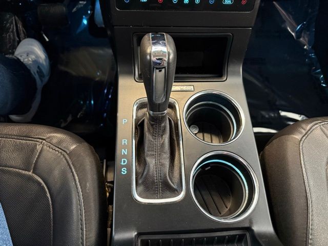 Ford Flex Vehicle Full-screen Gallery Image 17