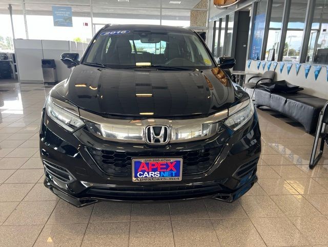 Honda HR-V Vehicle Full-screen Gallery Image 13