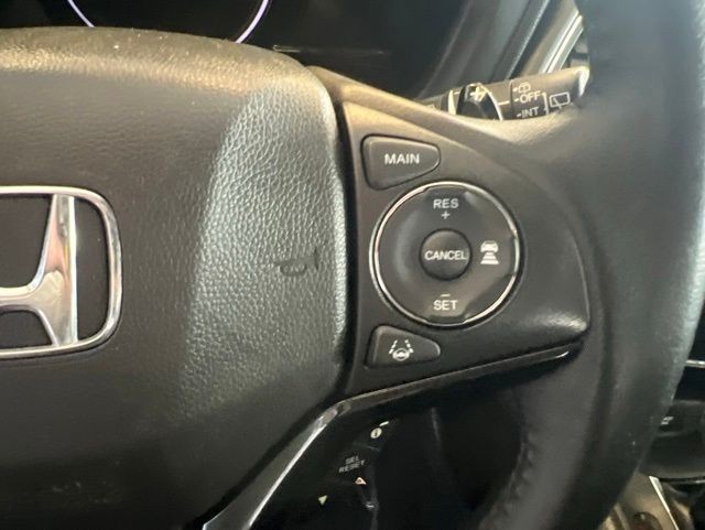 Honda HR-V Vehicle Full-screen Gallery Image 20