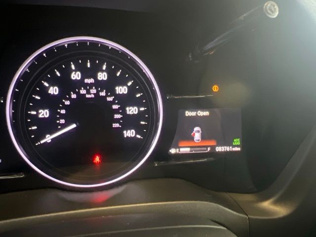 Honda HR-V Vehicle Full-screen Gallery Image 21