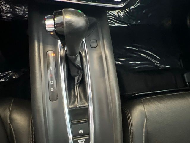 Honda HR-V Vehicle Full-screen Gallery Image 27