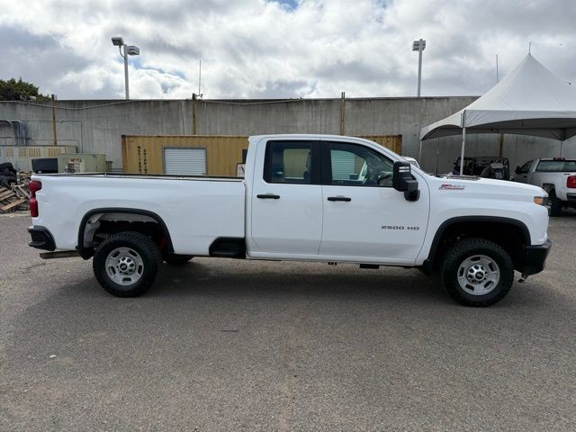 Chevrolet Silverado 2500HD Vehicle Full-screen Gallery Image 04