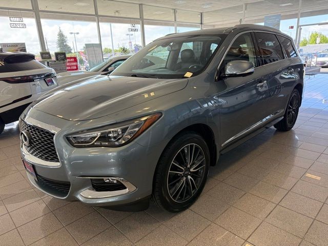 INFINITI QX60 Vehicle Full-screen Gallery Image 06