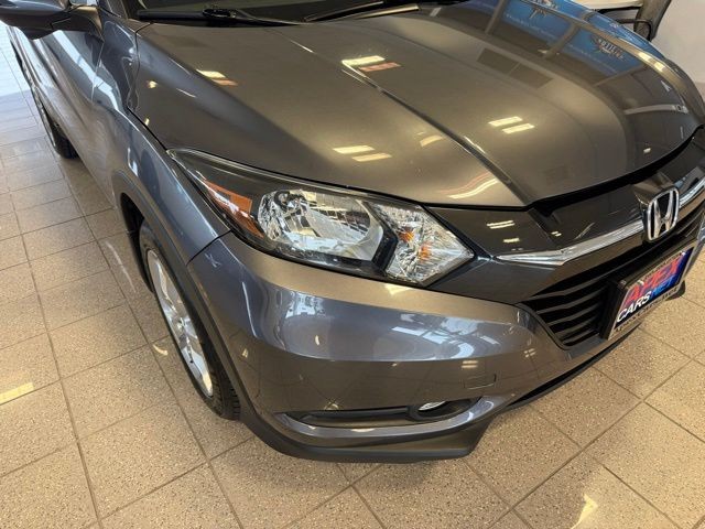 Honda HR-V Vehicle Full-screen Gallery Image 08
