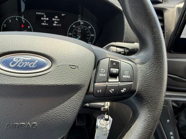 Ford Transit Passenger Wagon Vehicle Full-screen Gallery Image 18